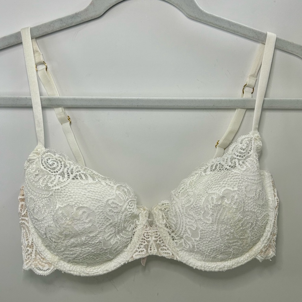 Victoria's Secret Push Up Without Padding White Lace Adjustable Strap Bra 36D